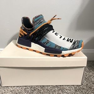 Human Races, size 9 men’s. Bought for $250 selling for $100. In great shape.